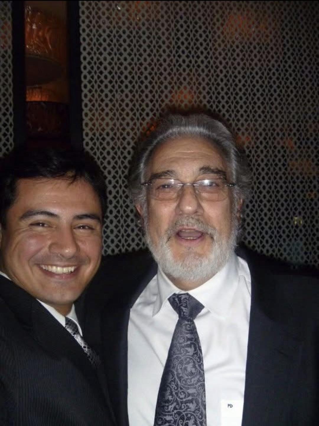 Jesús and Plácido Domingo, after Hamlet, Washington National Opera